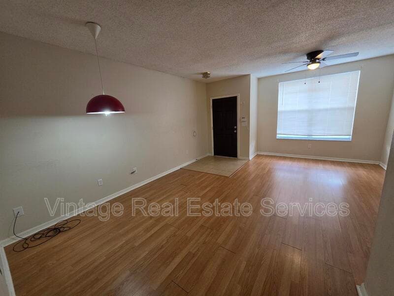 Riverview Townhome: 6241 Osprey Lake Circle