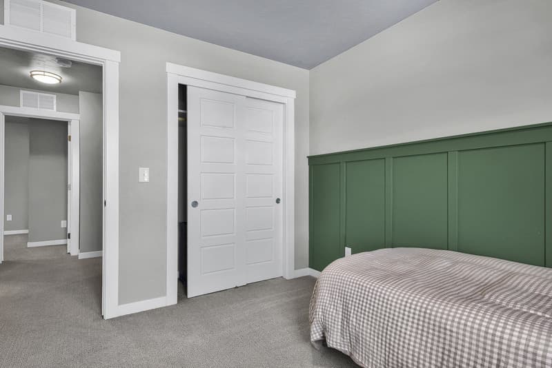 Meridian House: 4328 North Pale Creek Avenue
