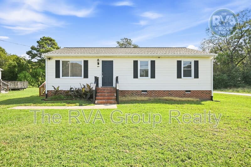 Richmond House: 201 Evergreen Avenue