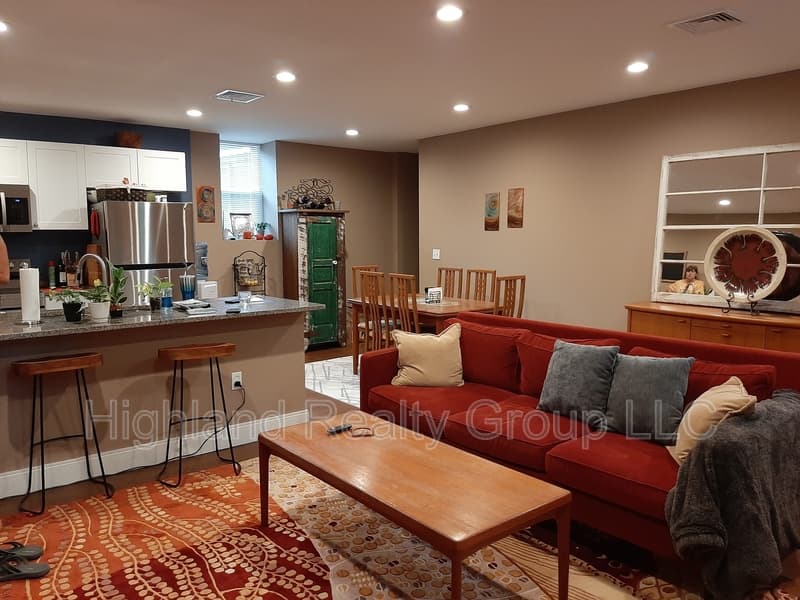 Harrisburg Condo: 311 South River Street - 2nd flr rear