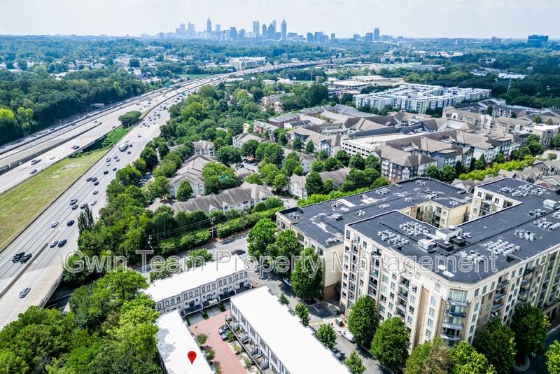 Atlanta Townhome: 721 Taylor Ct