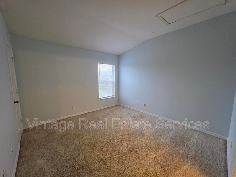 Riverview House: 12226 Foxmoor Peak Dr