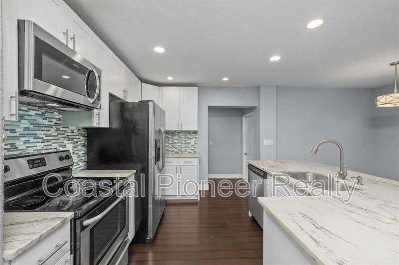 Tampa House: 1520 S Church Ave