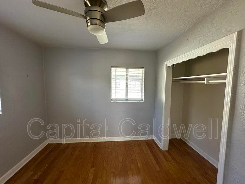 Clearwater House: 18 N Meteor Ave