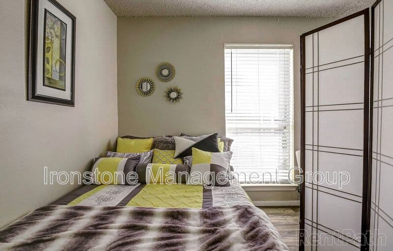 Tulsa House: 5307 E 47th Pl