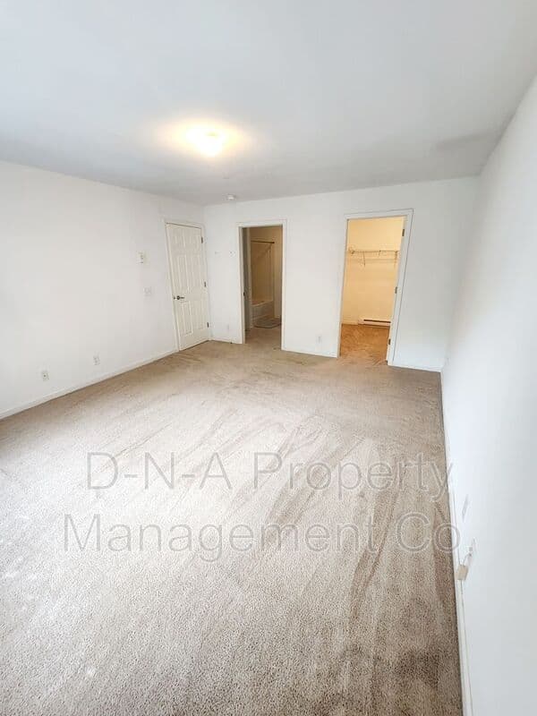 Tobyhanna House: 9421 Juniper Dr (J007)