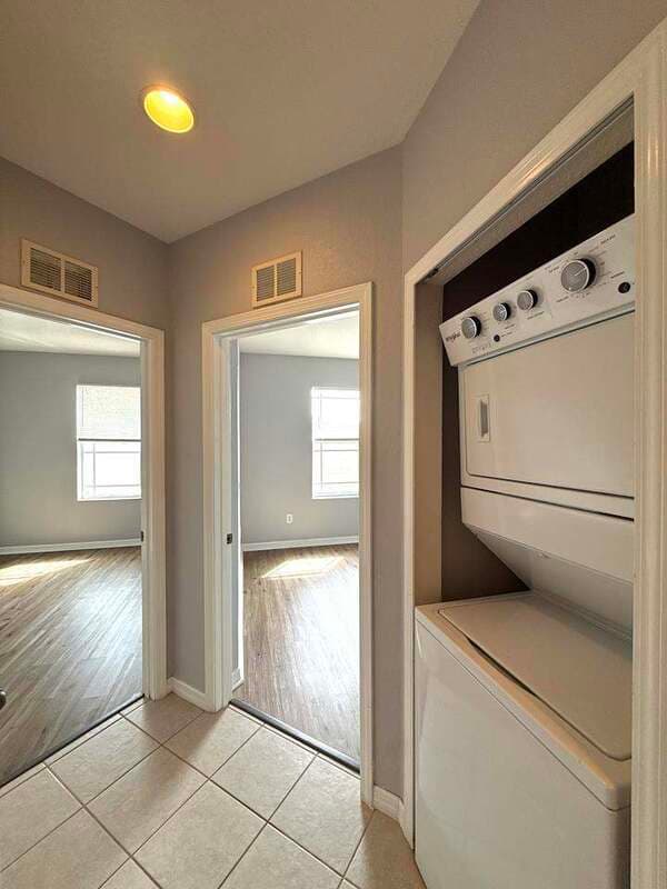 Ruskin Condo: 431 Newmont Circle - 202