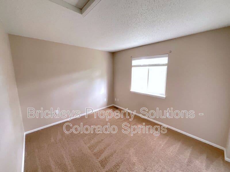 Colorado Springs House: 6160 Jaffee Ct