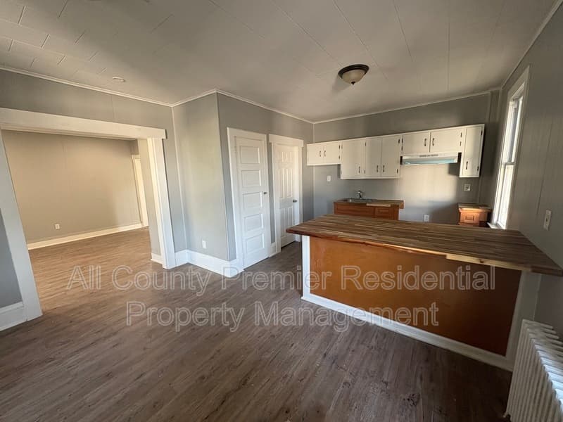 Trenton Condo: 1101 Hamilton Ave.