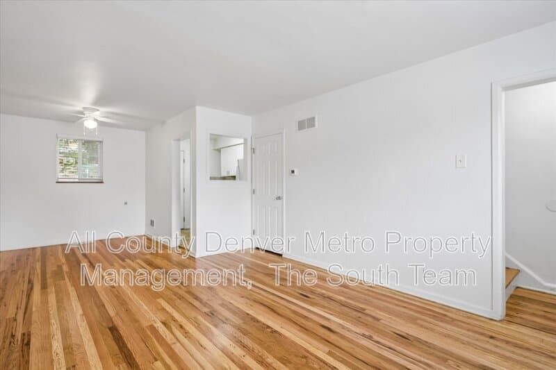 Aurora Condo: 10207 E 14th Ave