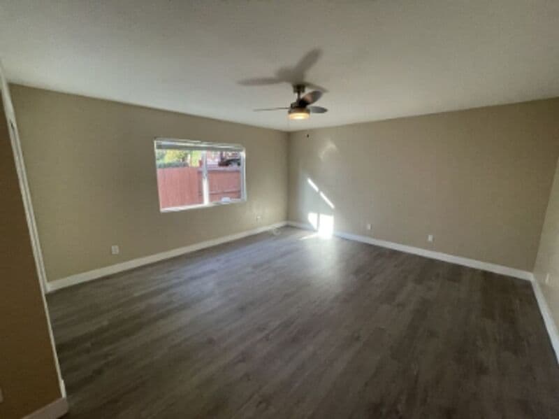 San Diego House: 2145 Calle Serena