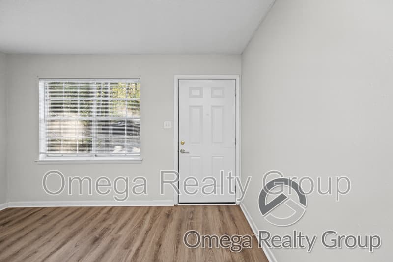 Hoover Apartment: 3311 Woodley Ct