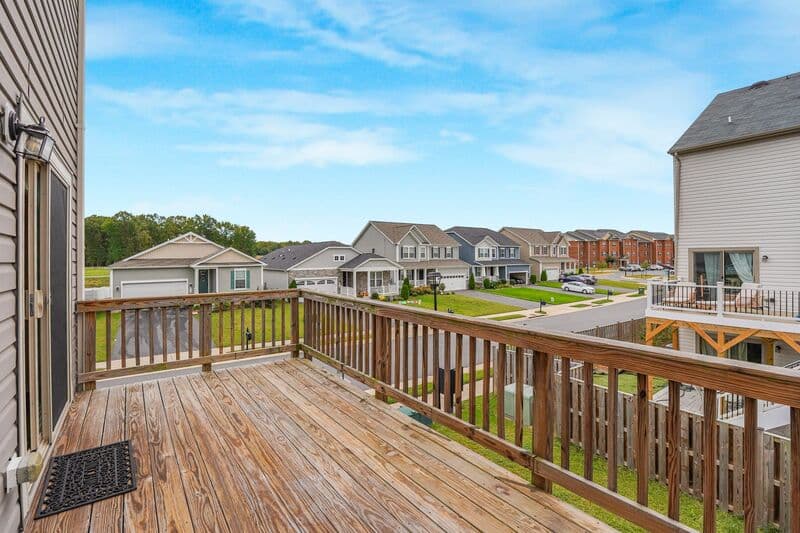 Fredericksburg House: 10100 Futbol Ct