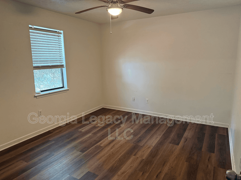 winterville House: 725-I Beaverdam Road