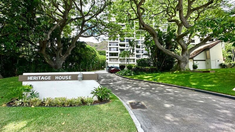 Honolulu Condo: 6710 Hawaii Kai Drive