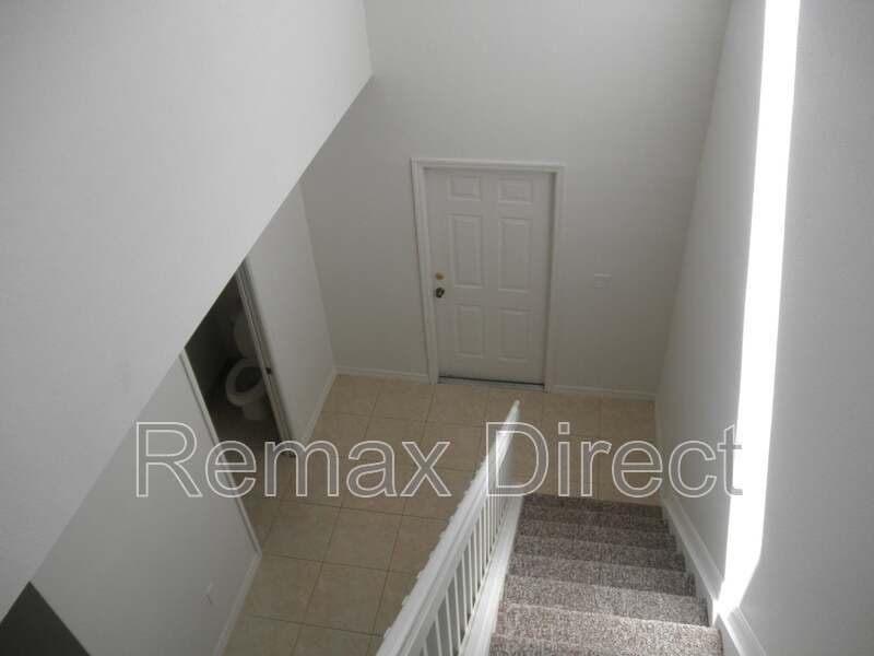 PALM SPRINGS Townhome: 221 Talia Circle