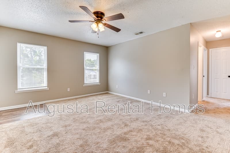 Augusta Condo: 940 Stevens Creek Road 203