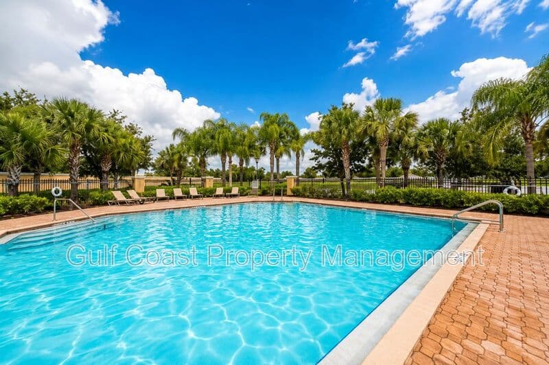 Lakewood Ranch House: 8361 Miramar Way