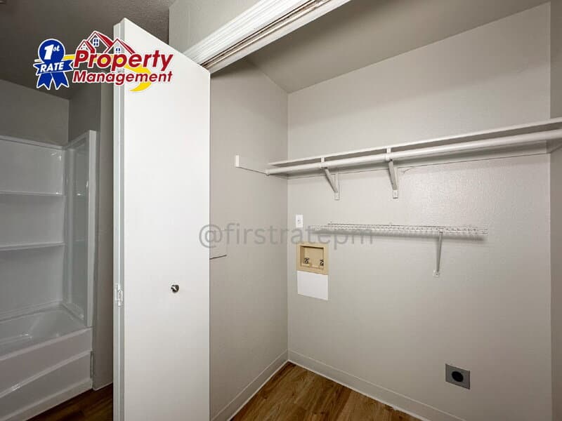 Boise Condo: 4900 West Blodgett Lane