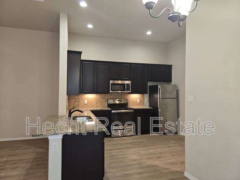New Braunfels Condo: 217 Kaspar Way - 1