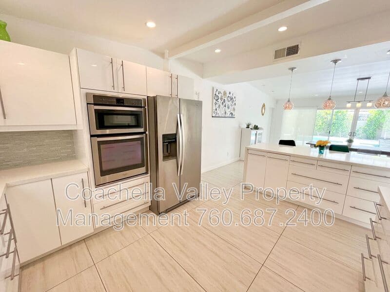 Palm Springs House: 2719 E Ventura Road