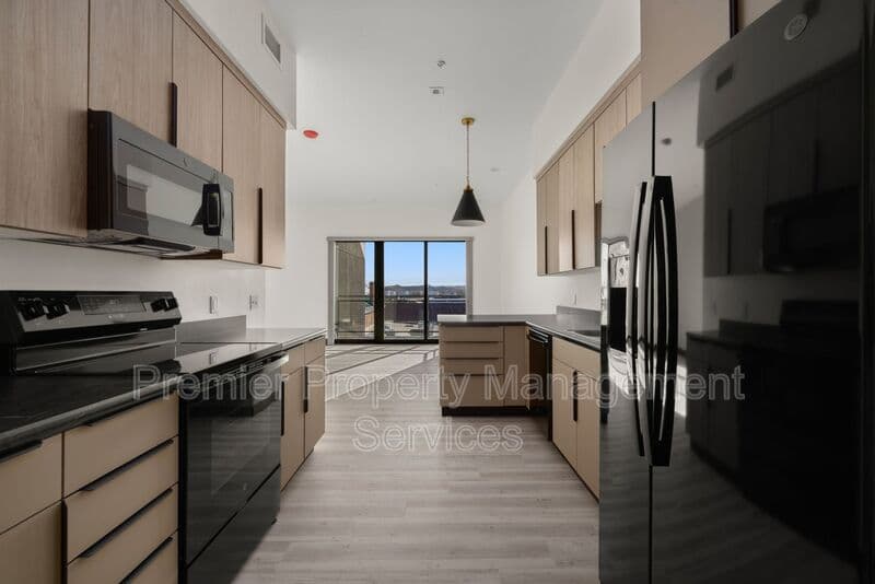 Billings Apartment: 2310 1st Ave N