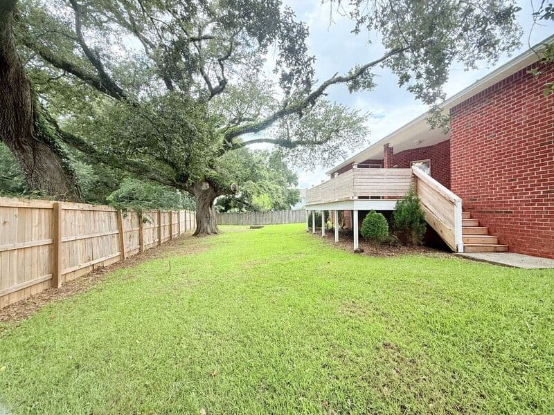 Pace House: 4607 Carmel Cir