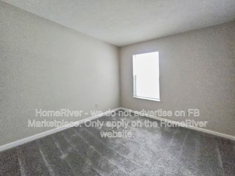 Indianapolis House: 11120 Bayridge Cir W