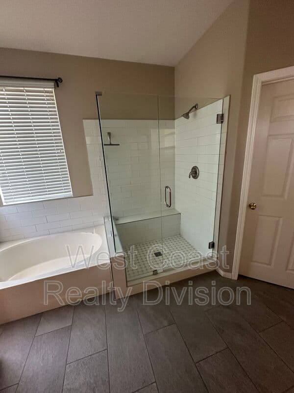 Murrieta House: 26719 Evergreen Avenue