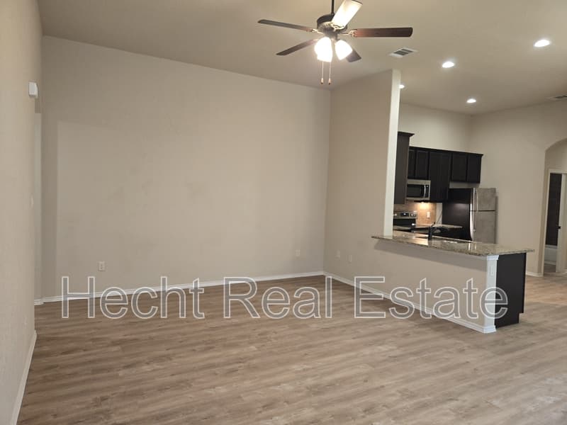 New Braunfels Condo: 217 Kaspar Way - 1