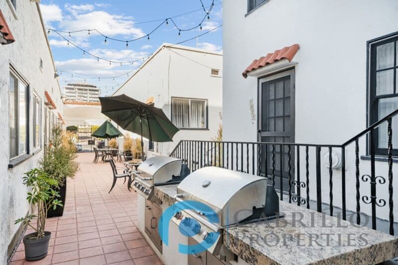 San Diego Apartment: 2241 Fourth Ave