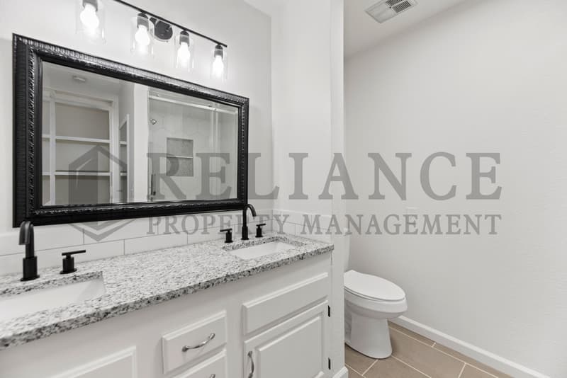 Wichita House: 7211 Bainbridge Road
