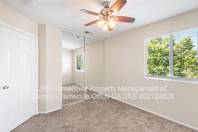 Menifee House: 29055 Emerald Cir.