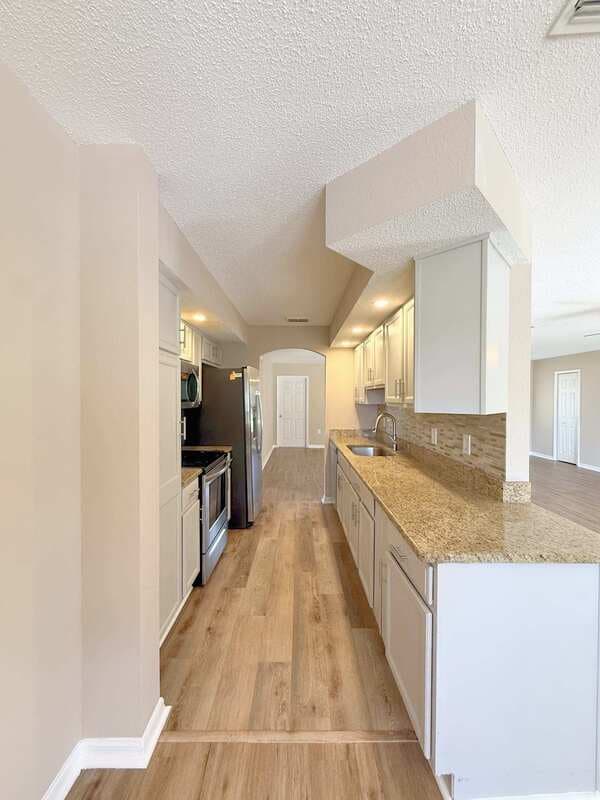Weeki Wachee House: 10300 Noddy Tern Road