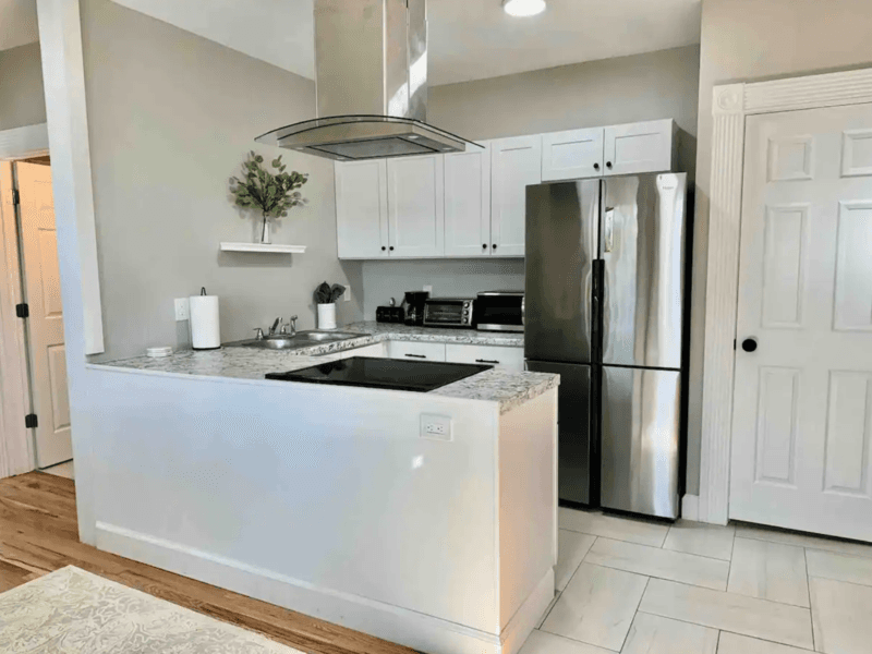 Hartford Condo: 280 Garden Street - 12R