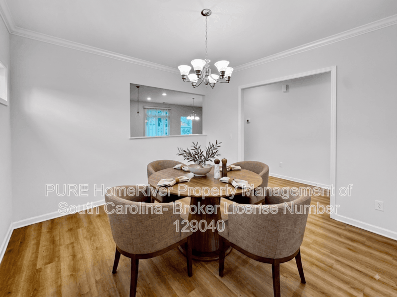 Sumter House: 70 Rallidae Ct