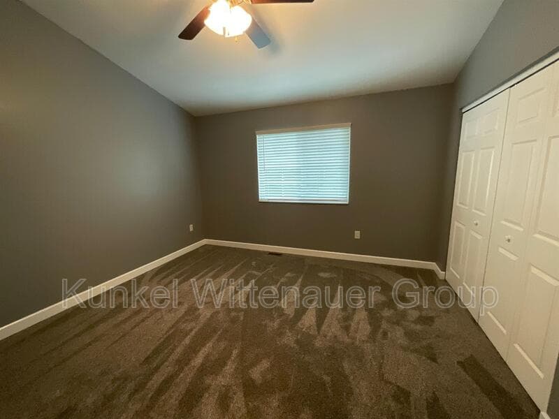 Mascoutah Condo: 704 Fountain View A-H