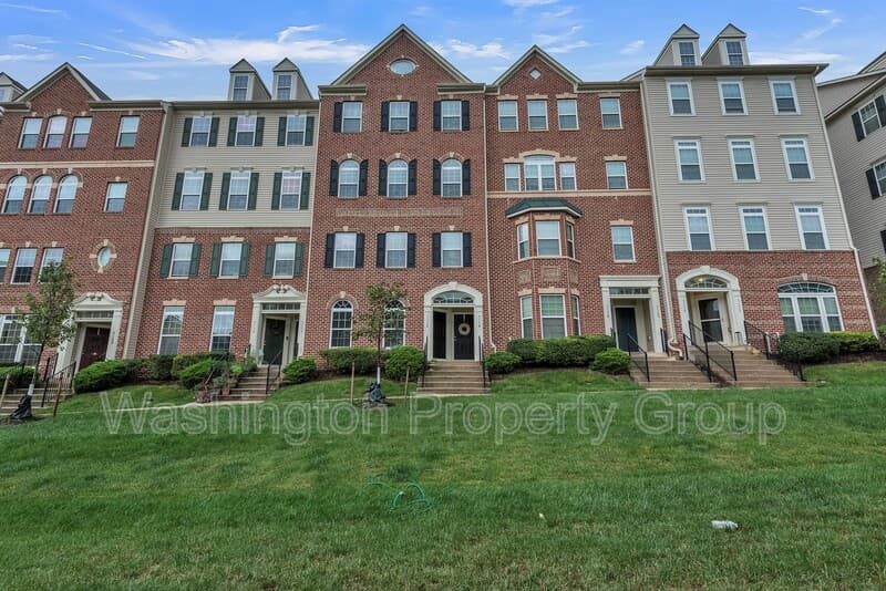 Elkridge Condo: 7114 Daniel John Dr