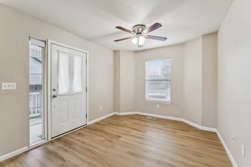 Boise Townhome: 7906 West Colehaven Court