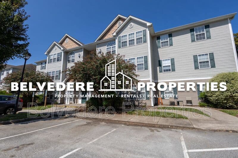 High Point House: 6121 Hedgecock Cir