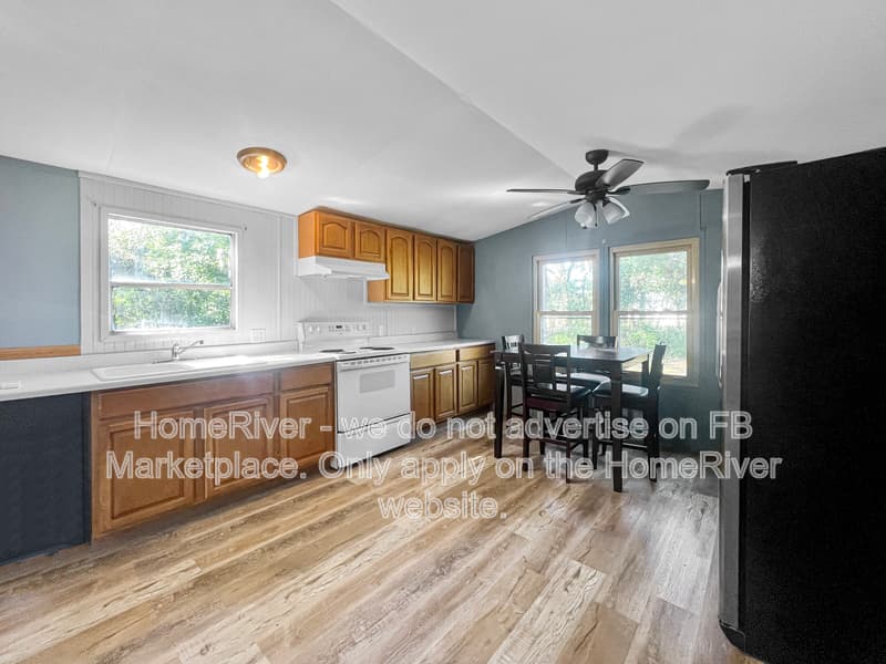 Zephyrhills House: 7725 Forbes Rd
