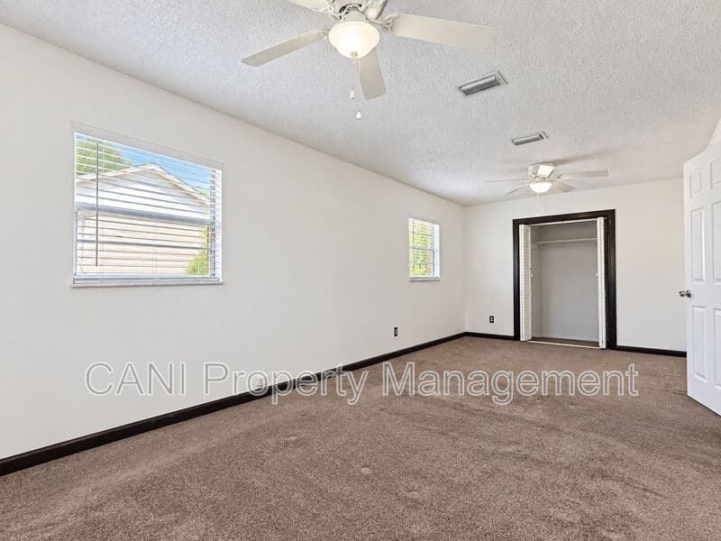 Sanford House: 1003 W 9th Street