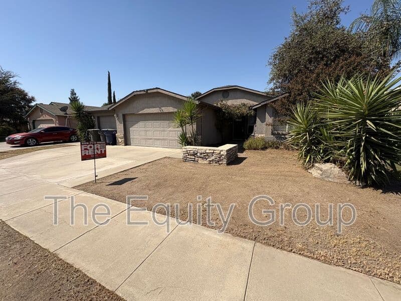 Tulare House: 1257 North Milner Street