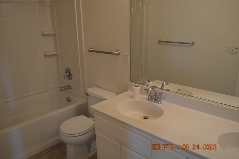 Merced House: 1478 La Sierra Street