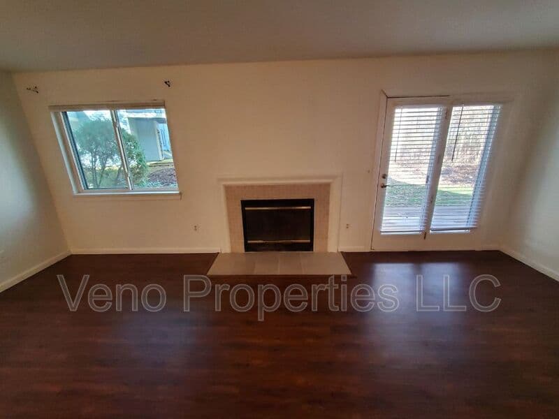 Clifton Park House: 111 Yorktown Dr.