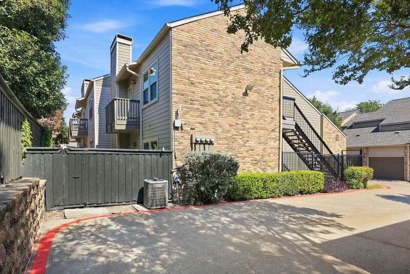 Dallas Condo: 5616 Preston Oaks Rd