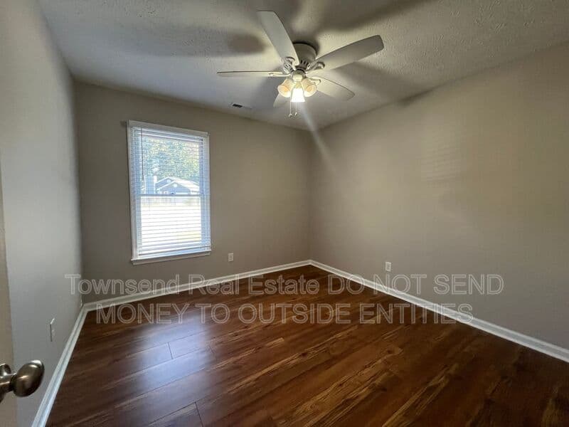 Hope Mills House: 4118 Trelawney Dr.