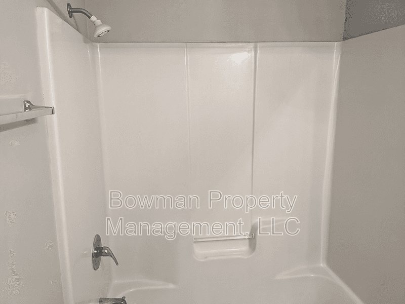 Athens Condo: 660 Barnett Shoals Rd