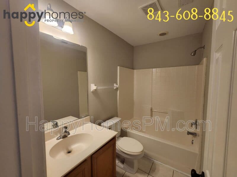 Summerville House: 111 Walden Ridge Way