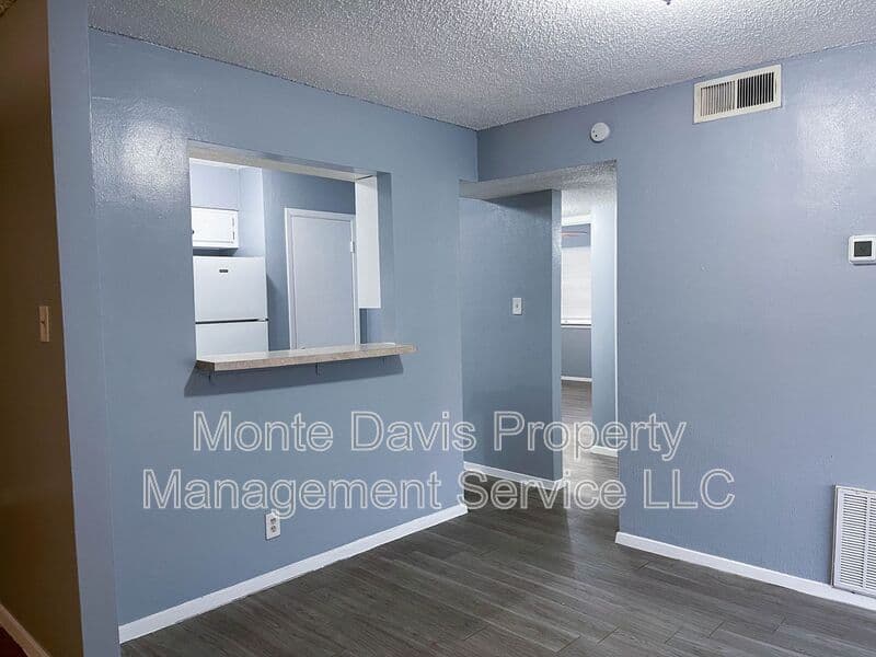 Austin Condo: 8907 Parkfield Drive